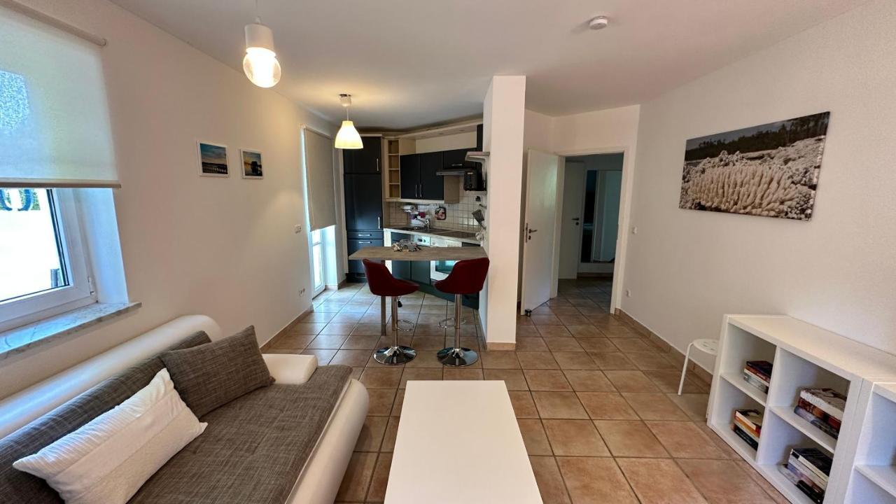 In Oberschondorf Mit Terasse Apartment
